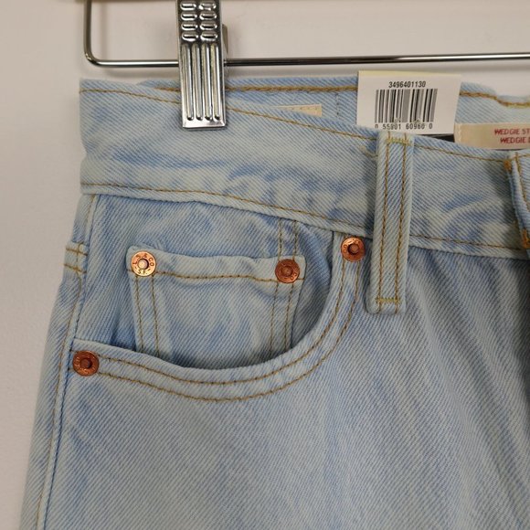 ❌SOLD❌ LEVI'S Wedgie Straight Jeans Light Blue Acid wash High Rise Denim 25X26 - Picture 4 of 14